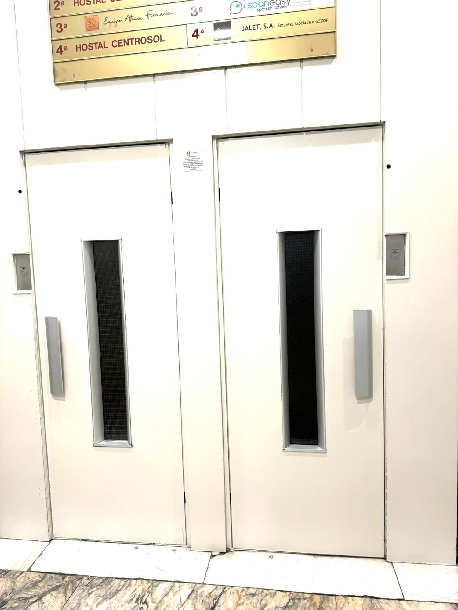 マドリードCenter City, Puerta Del Sol Terrazaアパートメント エクステリア 写真